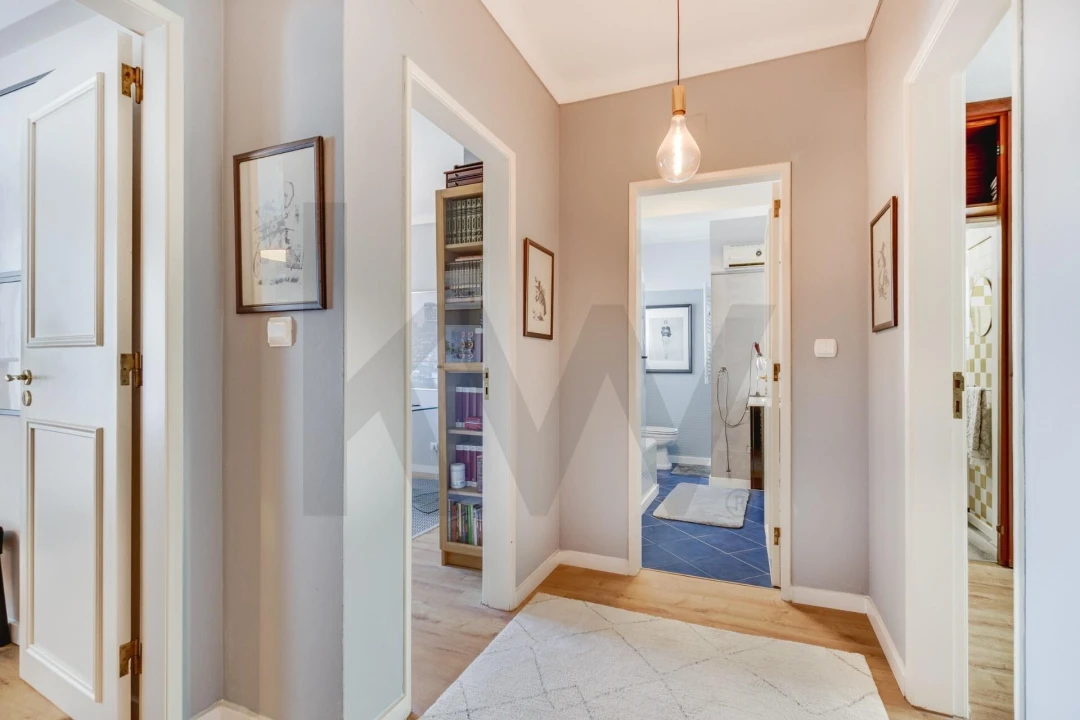 Moradia T4 para Arrendamento em Rio de Mouro Foto 19