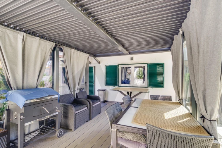 Moradia T4 para Arrendamento em Rio de Mouro Foto 36