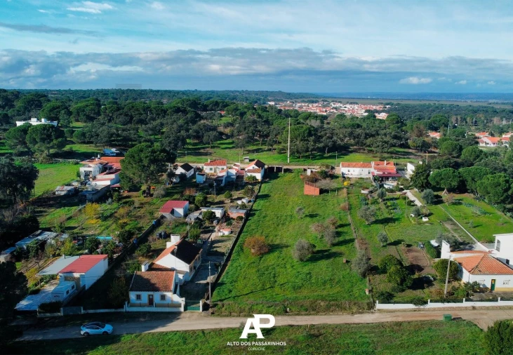 Moradia T1 para Venda em Couço Foto 1