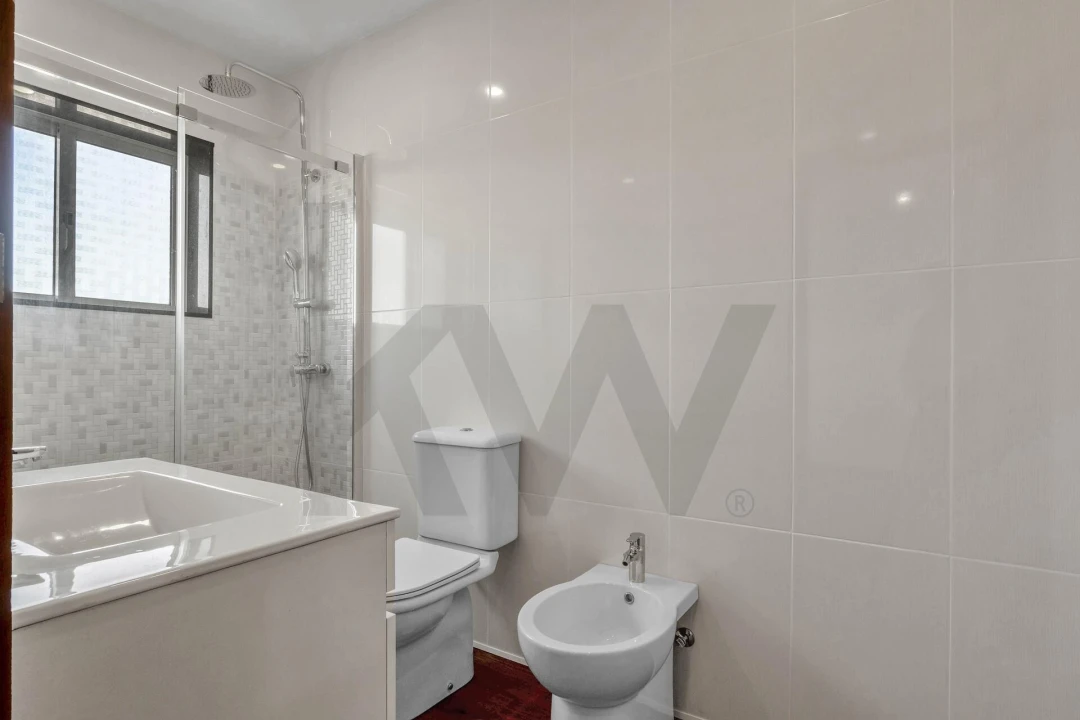 Apartamento T3 para Venda em Paredes Foto 21