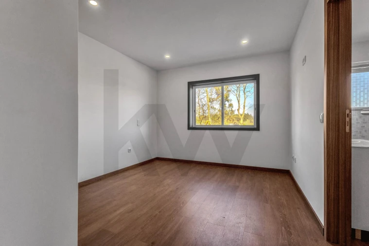 Apartamento T3 para Venda em Paredes Foto 16