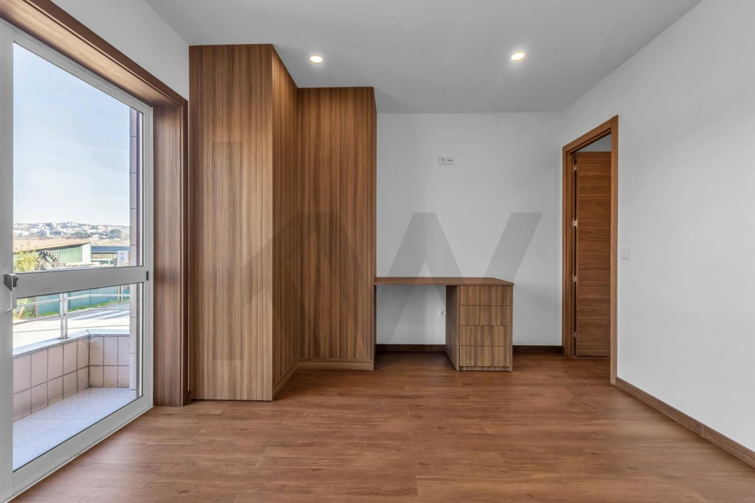 Apartamento T3 para Venda em Paredes Foto 18