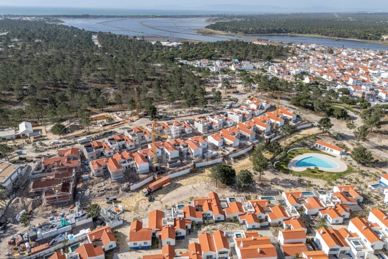 Moradia T2 para Venda em Carvalhal Foto 22