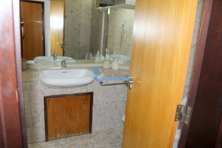 Apartamento T1 para Venda em Albufeira e Olhos de Água Foto 12