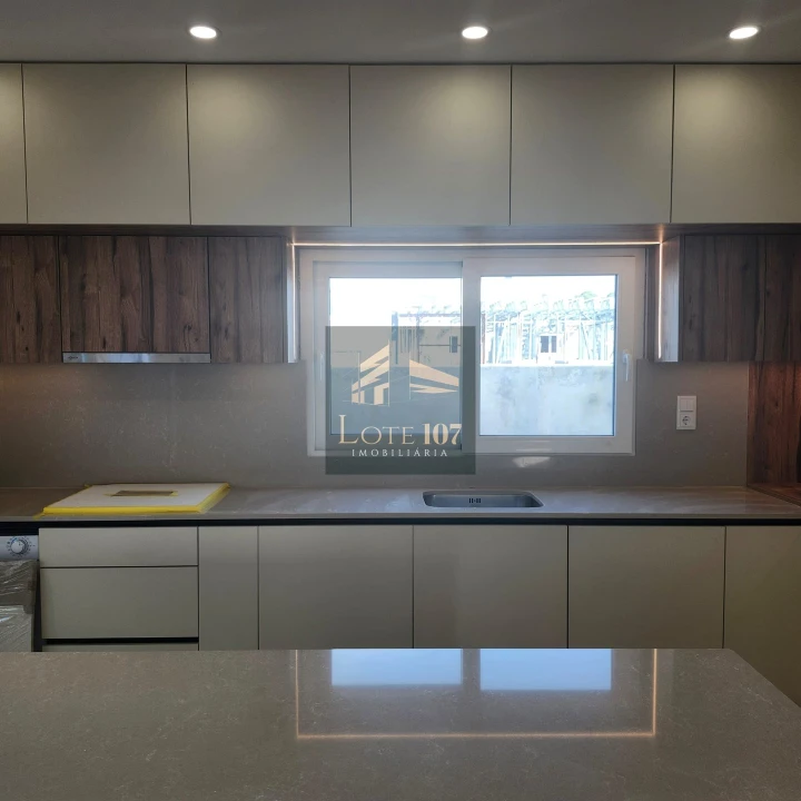 Moradia T4 para Venda em Quinta do Anjo Foto 7