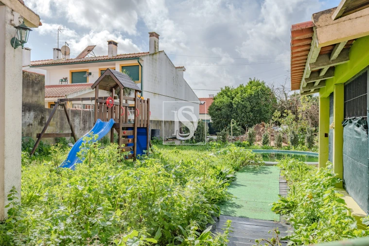 Moradia T3 para Venda em Riachos Foto 30