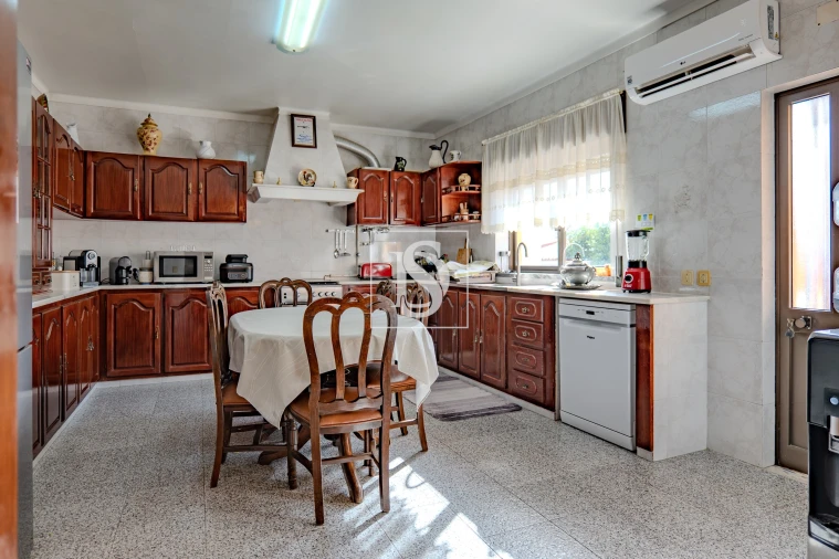 Moradia T3 para Venda em Riachos Foto 6