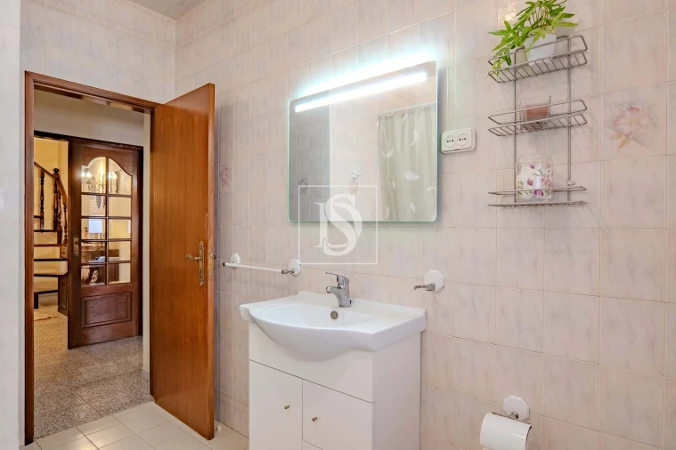 Moradia T3 para Venda em Riachos Foto 12