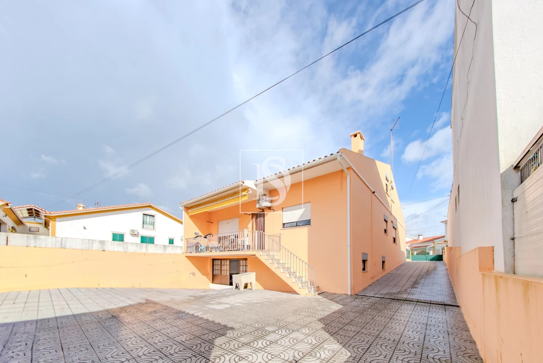 Moradia T3 para Venda em Riachos Foto 23