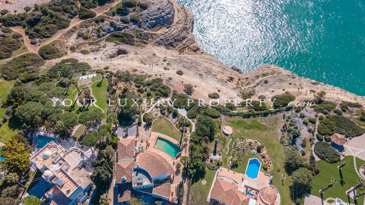 Moradia T4 para Venda em Almancil Foto 9