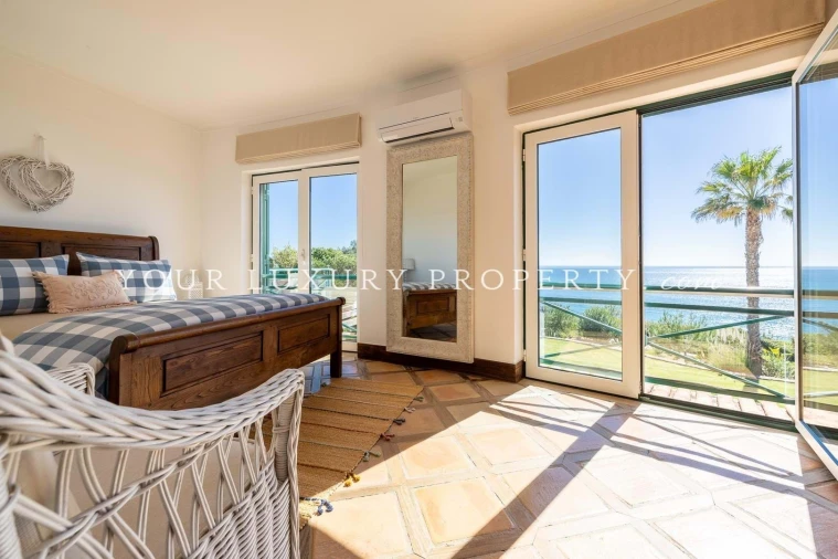 Moradia T4 para Venda em Almancil Foto 24