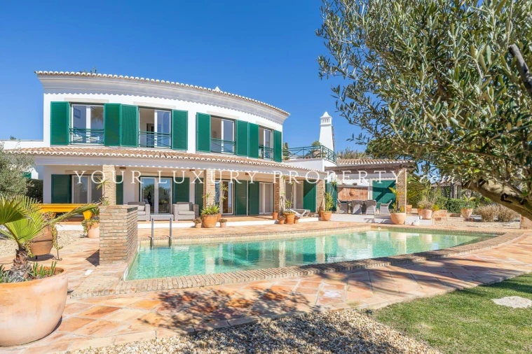 Moradia T4 para Venda em Almancil Foto 12