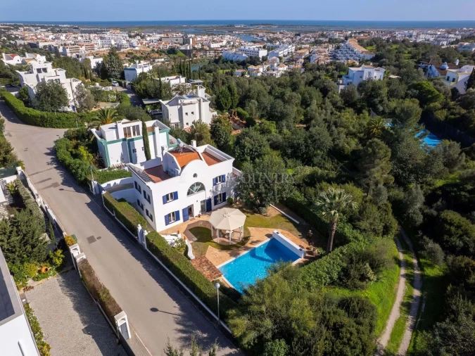 Moradia T4 para Venda em Tavira (Santa Maria e Santiago) Foto 4