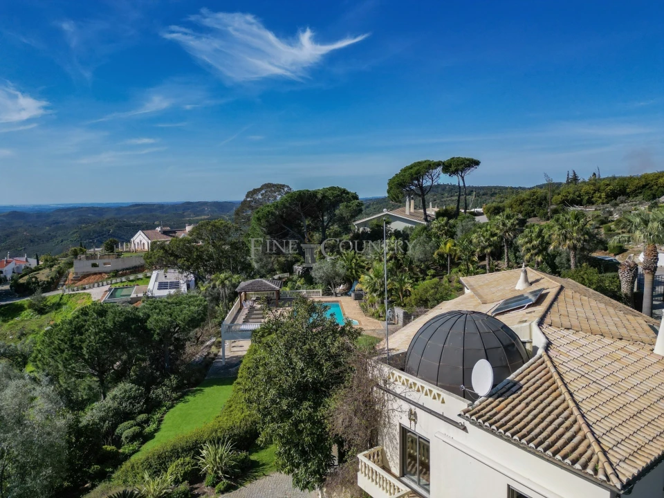 Moradia T5 para Venda em Monchique Foto 1