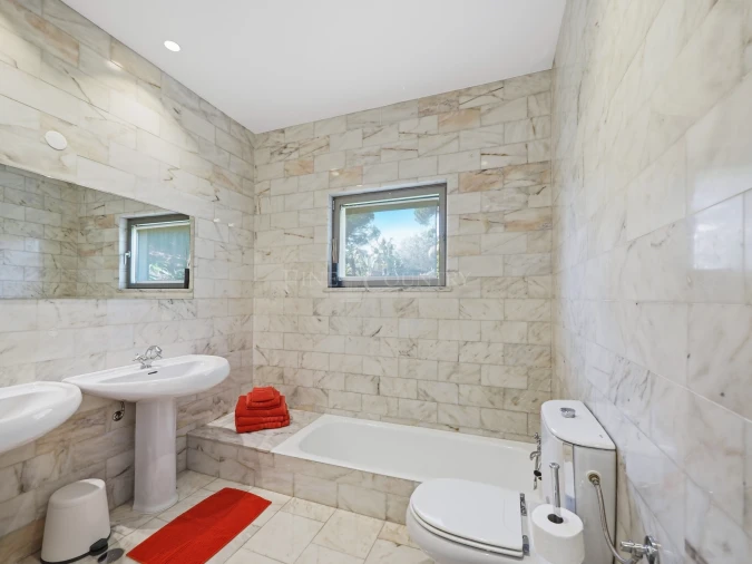 Moradia T5 para Venda em Monchique Foto 25