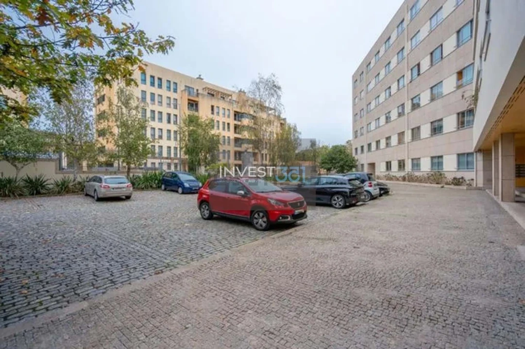 Apartamento T3 para Venda em Aldoar, Foz do Douro e Nevogilde Foto 4