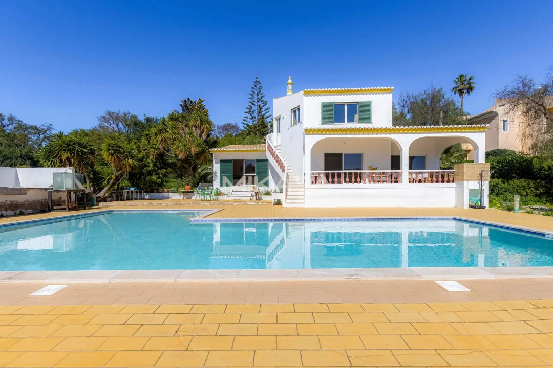 Moradia T4 para Venda em Luz Foto 2