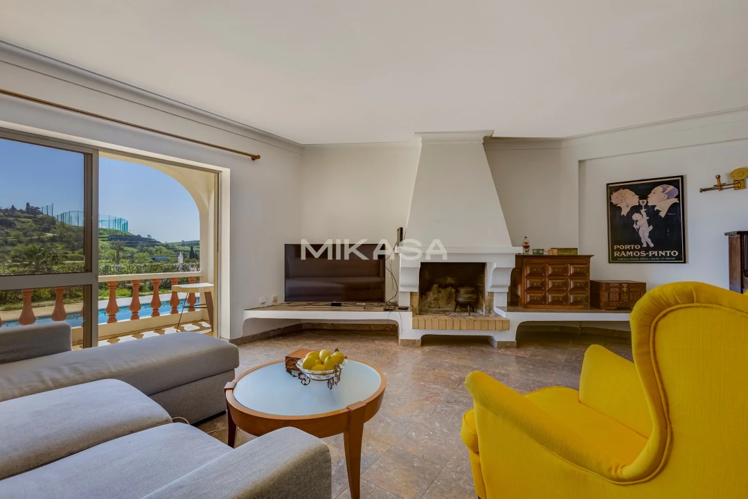 Moradia T4 para Venda em Luz Foto 17