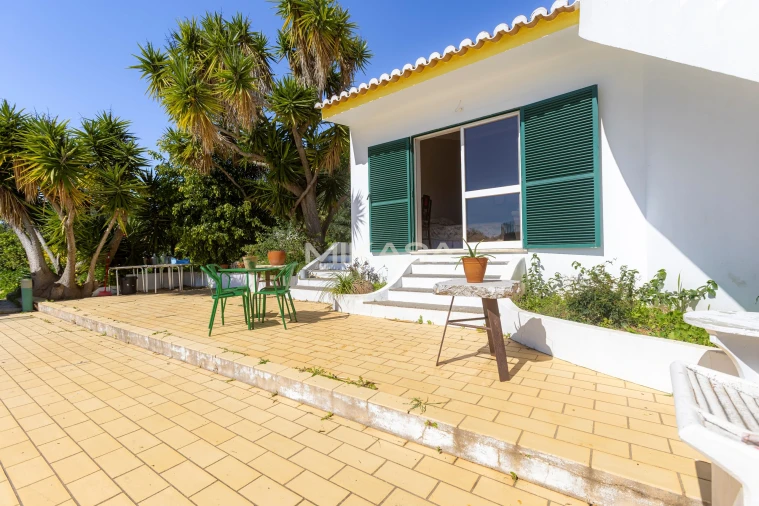 Moradia T4 para Venda em Luz Foto 4