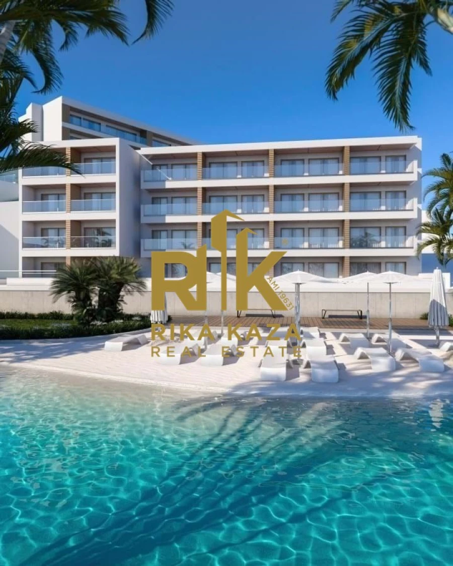 Apartamento T1 para Venda em Estreito da Calheta Foto 10