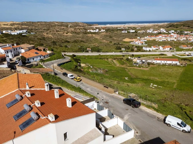 Moradia T2 para Venda em Bordeira Foto 1