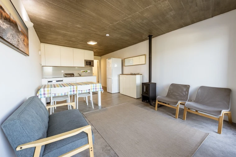 Moradia T2 para Venda em Bordeira Foto 2