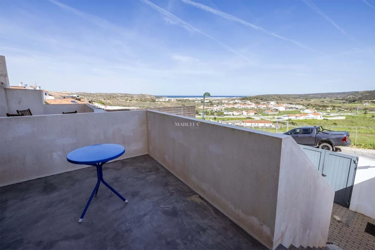 Moradia T2 para Venda em Bordeira Foto 17