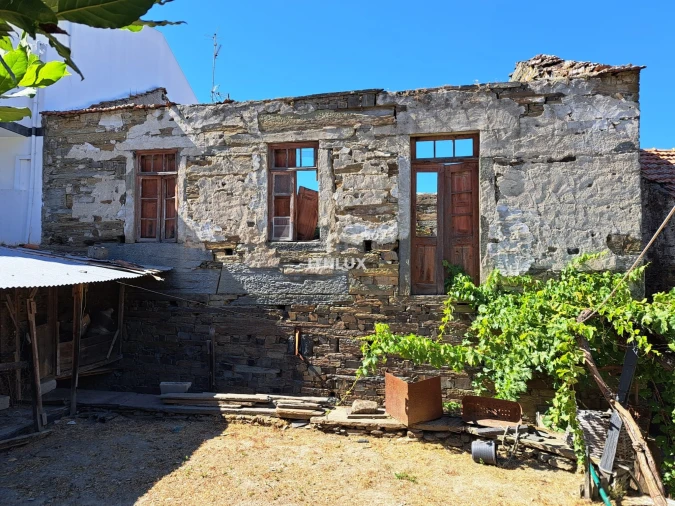 Terreno para Venda em Vila Nova de Foz Côa Foto 5