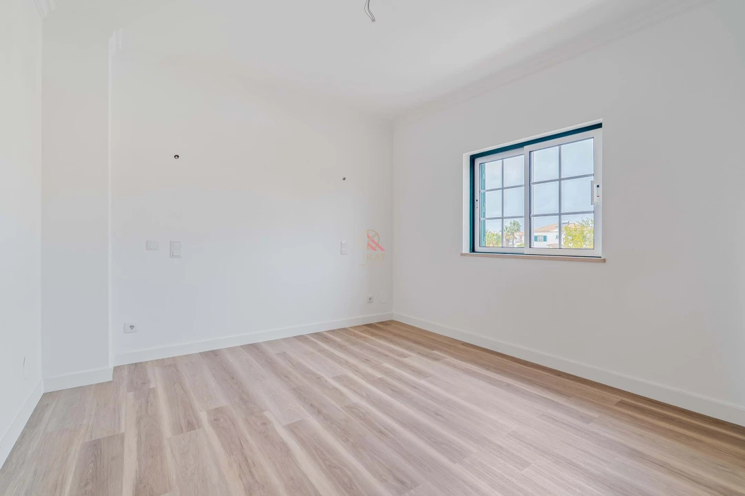 Moradia T3 para Venda em São Silvestre Foto 27