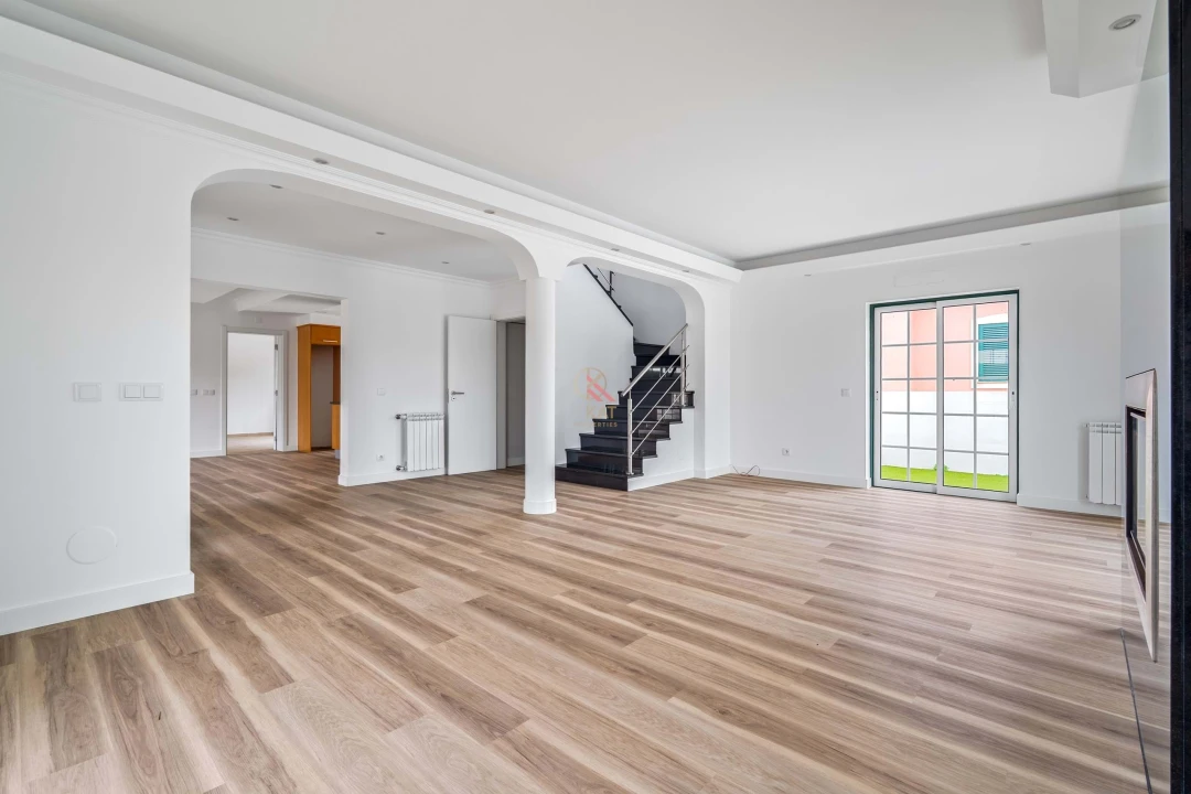 Moradia T3 para Venda em São Silvestre Foto 12