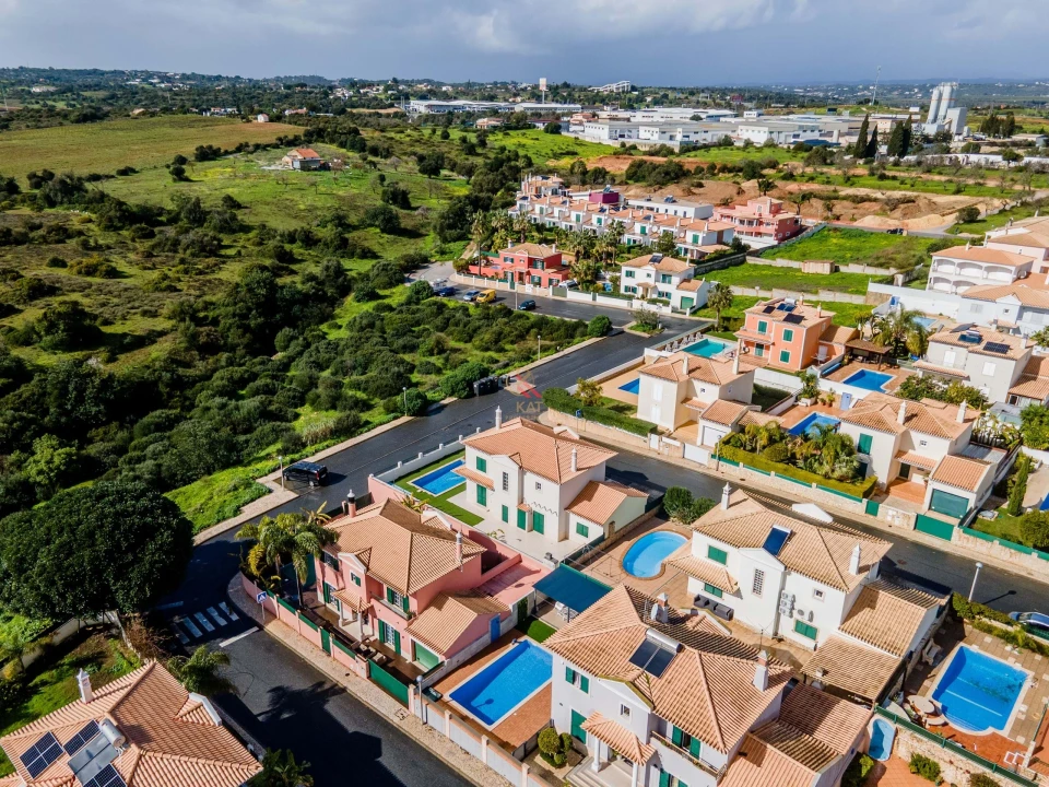 Moradia T3 para Venda em São Silvestre Foto 45