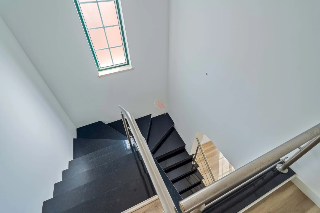 Moradia T3 para Venda em São Silvestre Foto 22