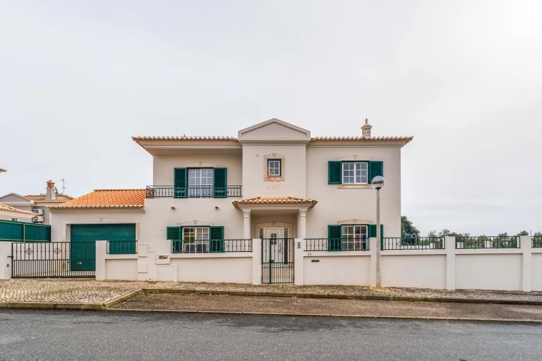 Moradia T3 para Venda em São Silvestre Foto 2