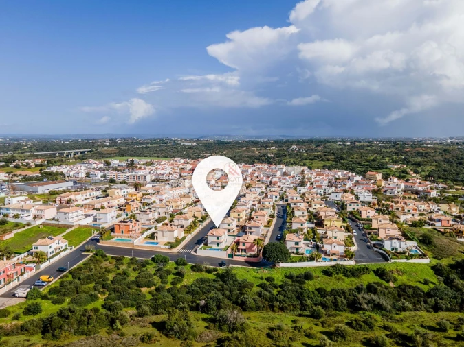 Moradia T3 para Venda em São Silvestre Foto 49