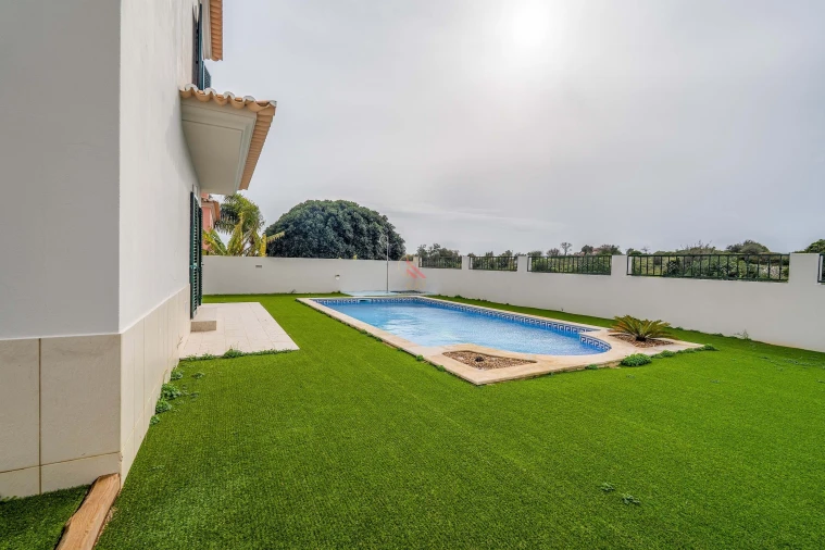 Moradia T3 para Venda em São Silvestre Foto 7