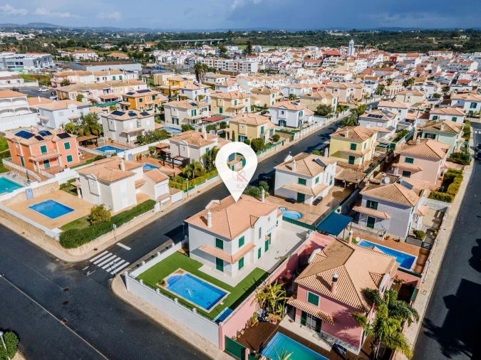 Moradia T3 para Venda em São Silvestre Foto 50