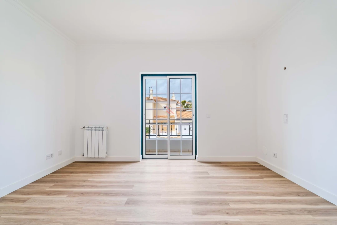 Moradia T3 para Venda em São Silvestre Foto 35