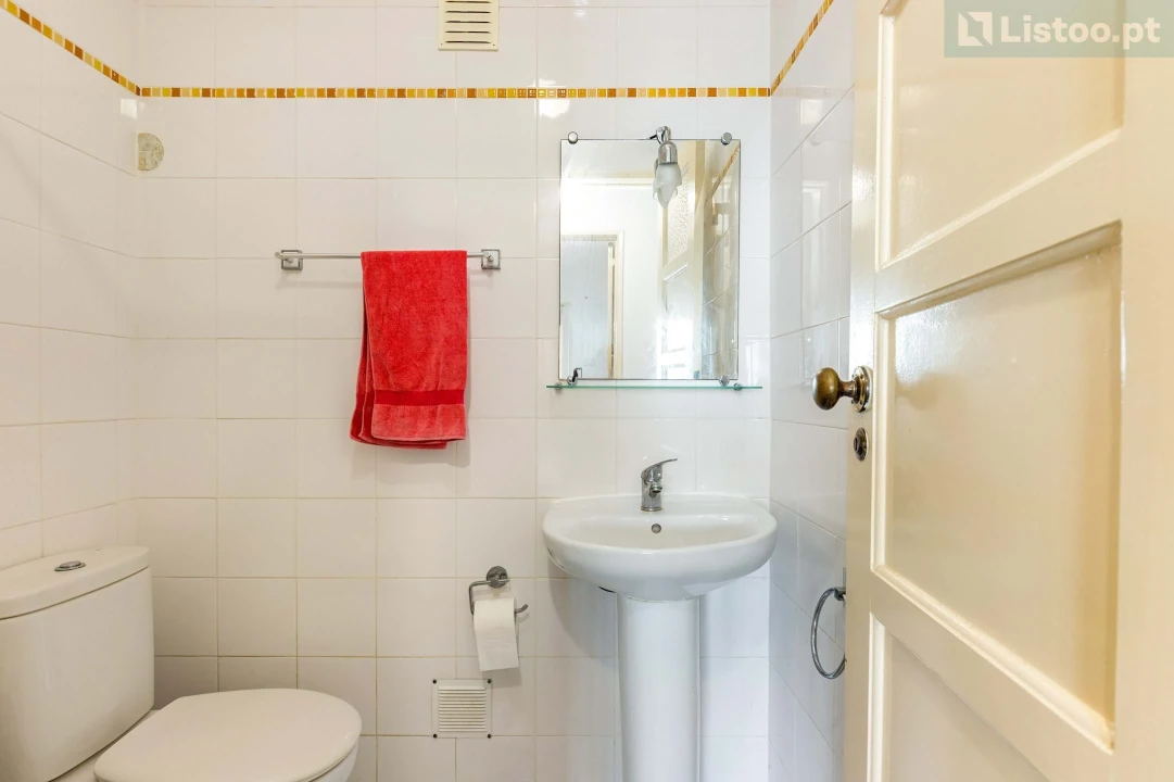 Apartamento T4 para Venda em Lumiar Foto 23