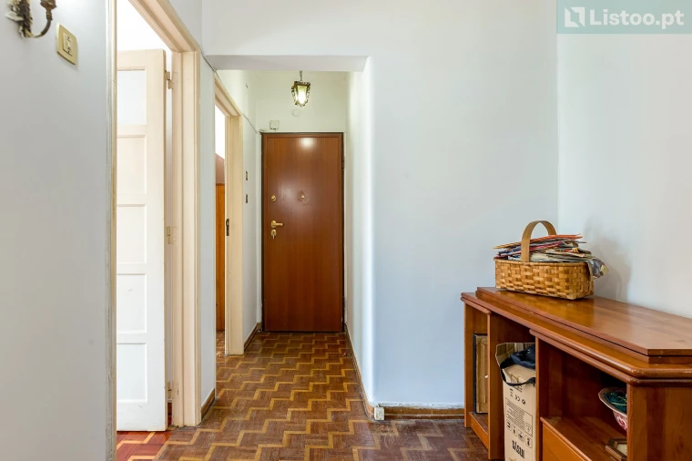Apartamento T4 para Venda em Lumiar Foto 5