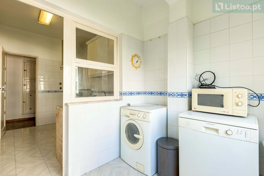 Apartamento T4 para Venda em Lumiar Foto 22