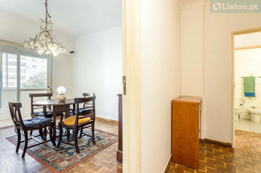 Apartamento T4 para Venda em Lumiar Foto 14