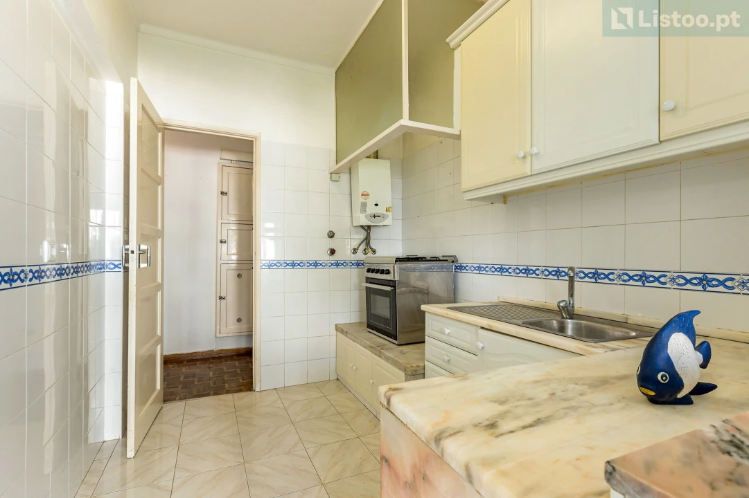 Apartamento T4 para Venda em Lumiar Foto 18