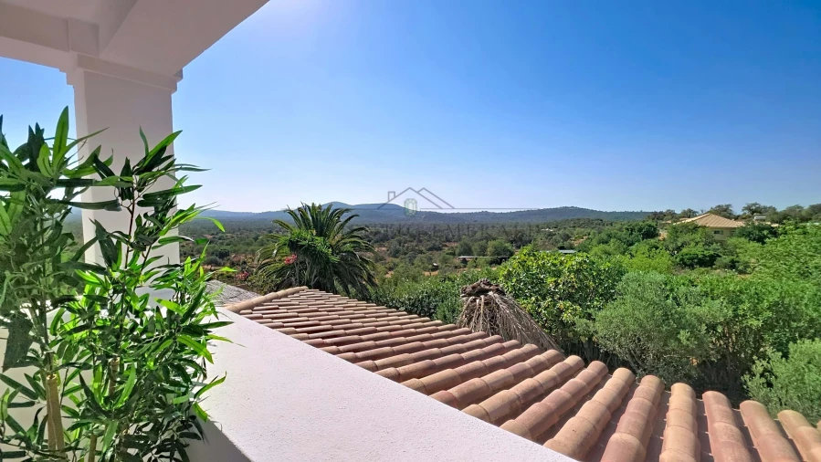 Moradia T4 para Venda em Loule (São Clemente) Foto 28