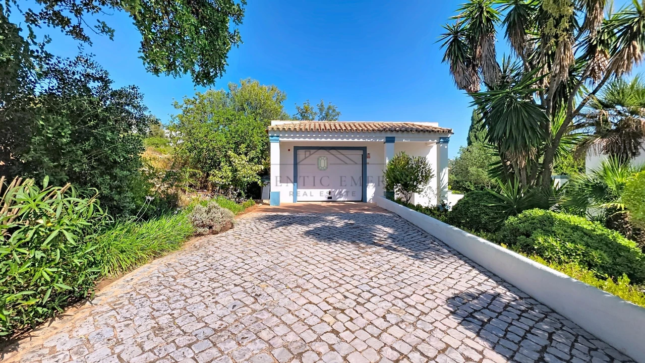 Moradia T4 para Venda em Loule (São Clemente) Foto 30