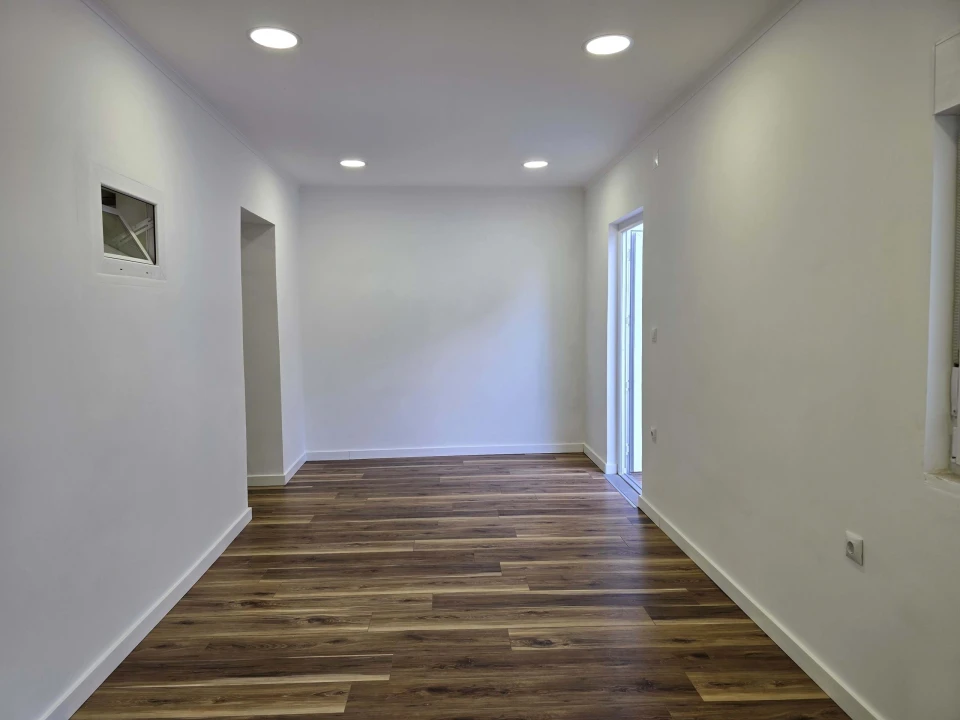 Moradia T4 para Venda em Santa Iria de Azoia, São João da Talha e Bobadela Foto 6