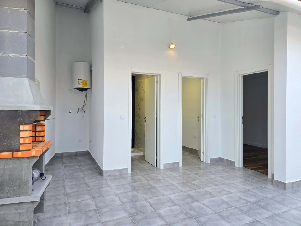 Moradia T4 para Venda em Santa Iria de Azoia, São João da Talha e Bobadela Foto 2