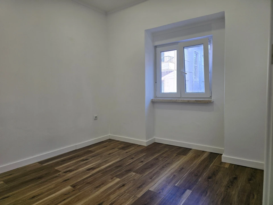 Moradia T4 para Venda em Santa Iria de Azoia, São João da Talha e Bobadela Foto 16