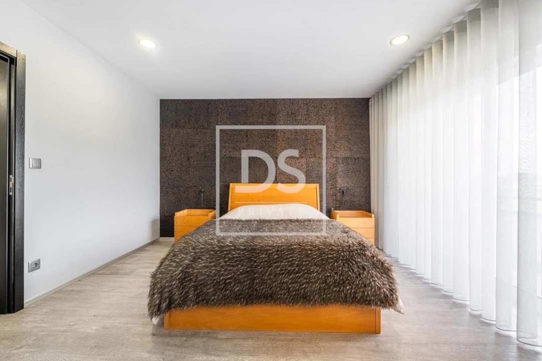 Apartamento T3 para Venda em Carrazedo Foto 8