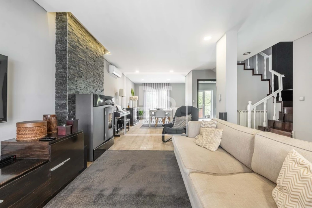 Apartamento T3 para Venda em Carrazedo Foto 3