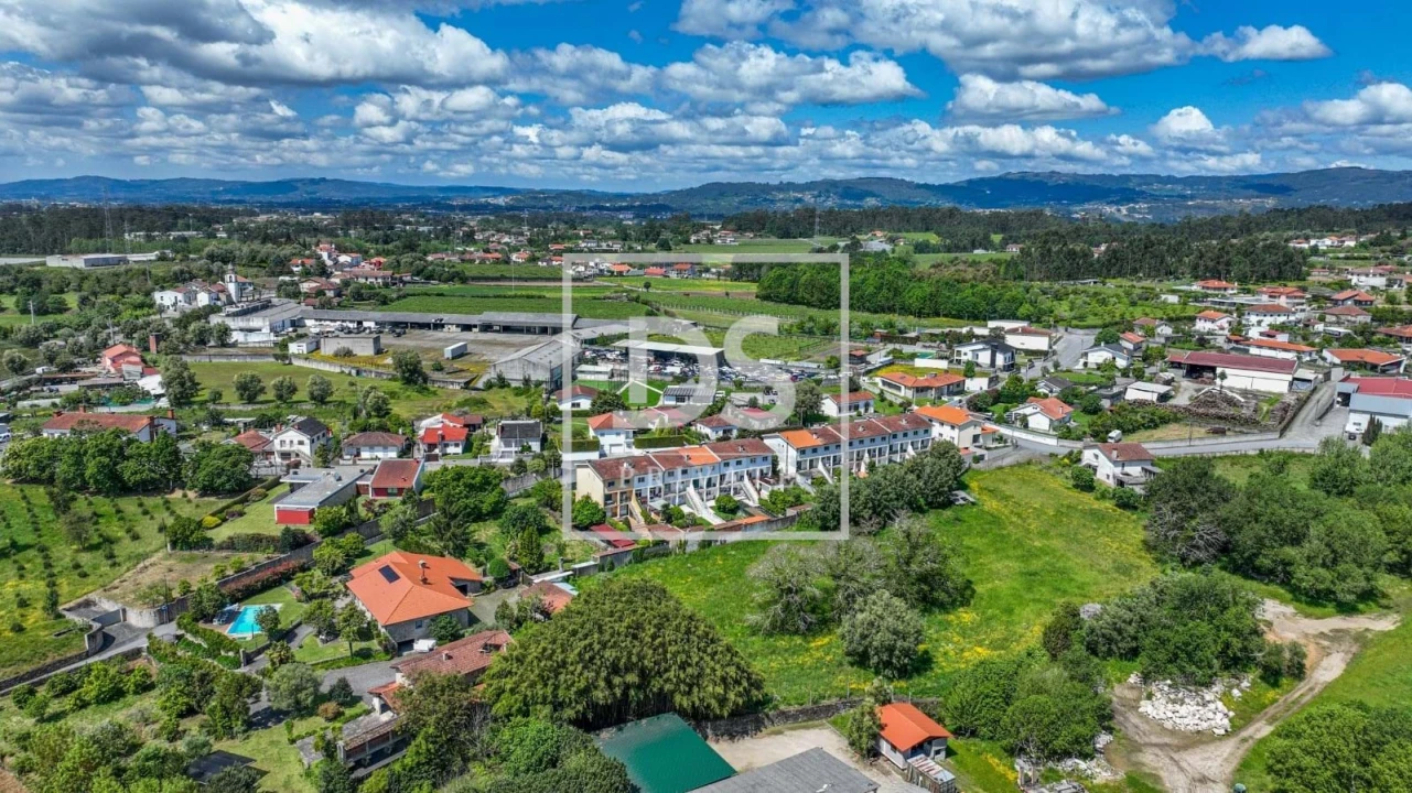 Apartamento T3 para Venda em Carrazedo Foto 2